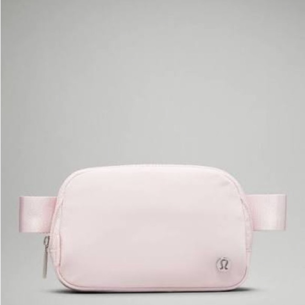 lululemon belt bag 1l